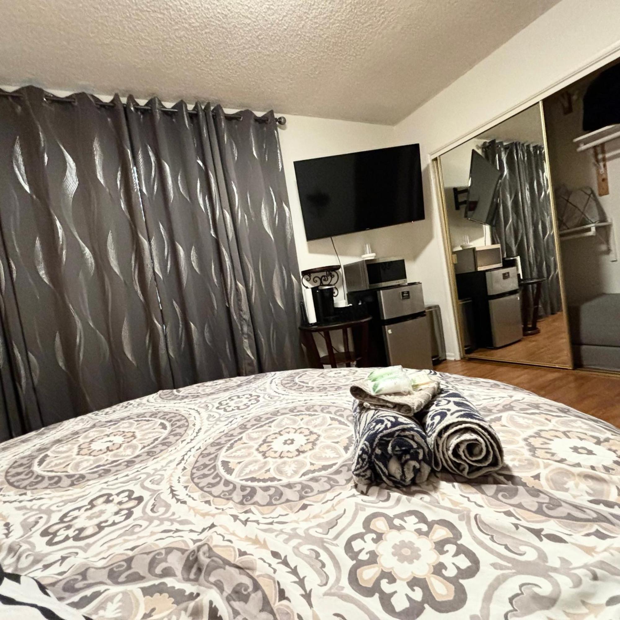 The Hathaway Suites Los Angeles Kültér fotó